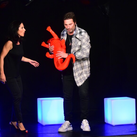 Exclusif - Richard Orlinski - Première du spectacle de Fabienne Carat "L'amour est dans le prêt" au théâtre du Gymnase à Paris le 29 septembre 2017. Elle sera en représentation les Vendredis, Samedis et Dimanches jusqu'au 31 décembre 2017. © Giancarlo Gorassini / Bestimage