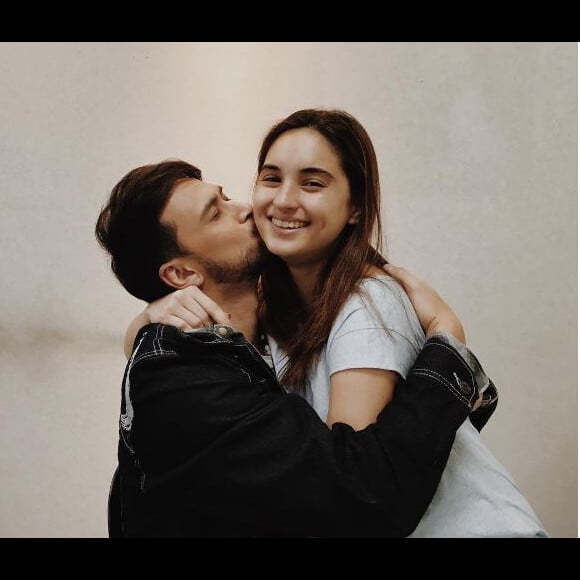 Billy Crawford retrouve sa fiancée Coleen Garcia, le 11 octobre 2017