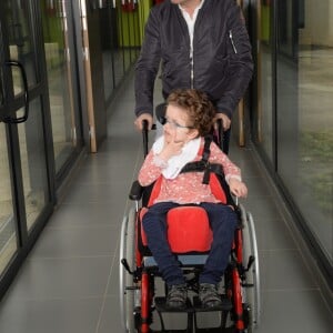 Exclusif - Jérôme Anthony et Maureen - L'Institut médico-éducatif de Kerdreineg, à Crédin, près de Pontivy, a fêté en grande pompe la fin de trois années de travaux. La fondation Claude-Pompidou, propriétaire des lieux, a investi 2,7 millions d'euros pour rénover et agrandir cet IME qui accueille 42 enfants et jeunes polyhandicapés à Crédin le 5 octobre 2017. © Rachid Bellak / LMS / Bestimage