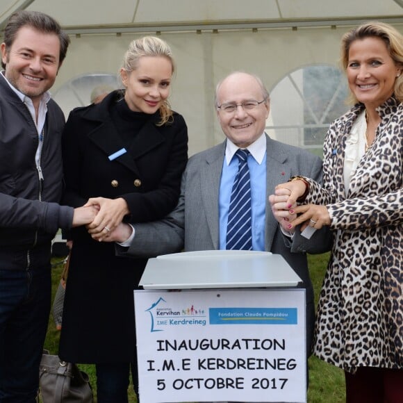 Exclusif - Jérome Anthony, Béatrice Rosen, Alain Pompidou et Natacha Dassault - L'Institut médico-éducatif de Kerdreineg, à Crédin, près de Pontivy, a fêté en grande pompe la fin de trois années de travaux. La fondation Claude-Pompidou, propriétaire des lieux, a investi 2,7 millions d'euros pour rénover et agrandir cet IME qui accueille 42 enfants et jeunes polyhandicapés à Crédin le 5 octobre 2017. © Rachid Bellak / LMS / Bestimage