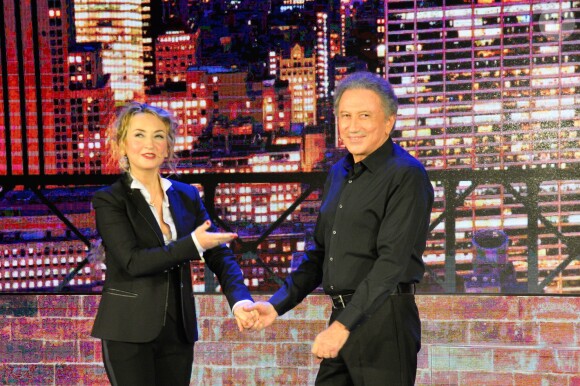 Semi-exclusif - Christelle Chollet et Michel Drucker - Inauguration du théâtre de la Tour Eiffel à Paris le 16 octobre 2017. © Coadic Guirec/Bestimage