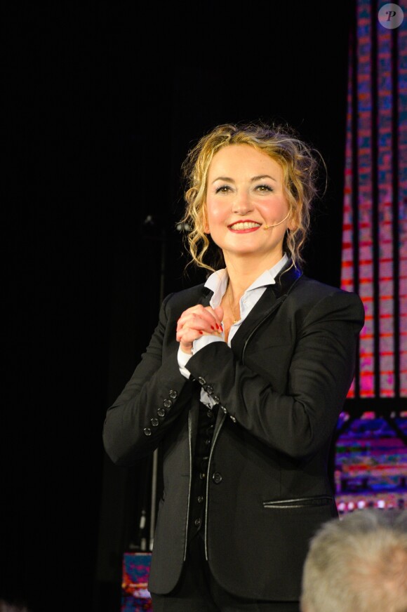 Semi-exclusif - Christelle Chollet - Inauguration du théâtre de la Tour Eiffel à Paris le 16 octobre 2017. © Coadic Guirec/Bestimage