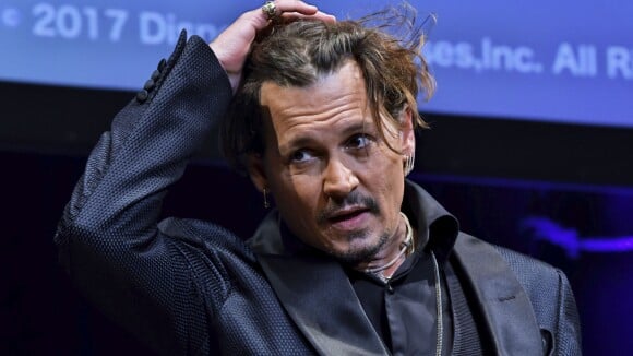 Johnny Depp ruiné : L'acteur, victime d'une conspiration, attaque... ses avocats !