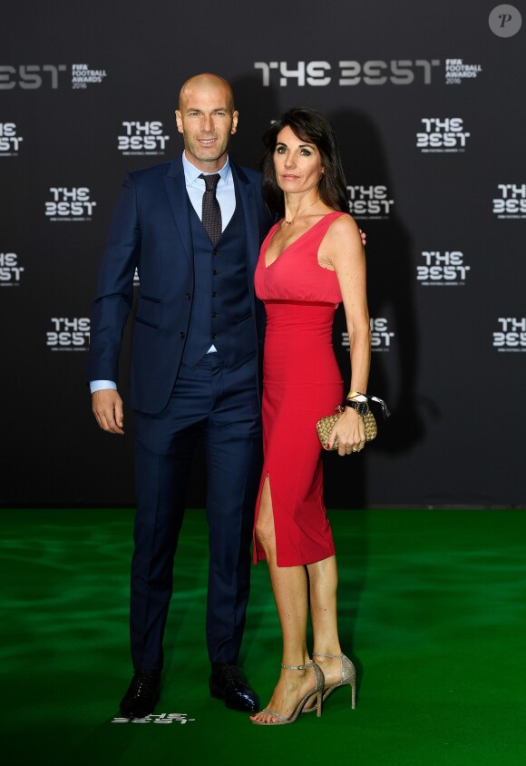 Zinedine Zidane et sa femme Véronique au photocall des FIFA Football Awards à Zurich le 9 janvier 2017