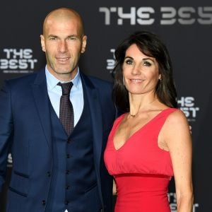 Zinedine Zidane et sa femme Véronique au photocall des FIFA Football Awards à Zurich le 9 janvier 2017.