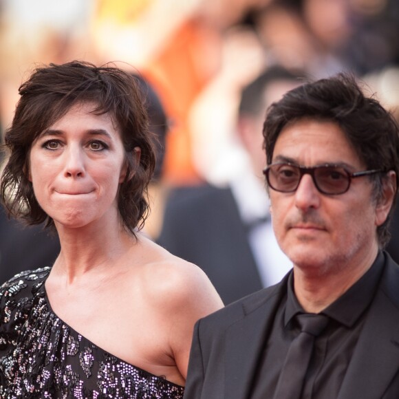 Charlotte Gainsbourg et son compagnon Yvan Attal - Montée des marches du film "The Meyerowitz Stories" lors du 70ème Festival International du Film de Cannes. Le 21 mai 2017. © Borde-Jacovides-Moreau / Bestimage