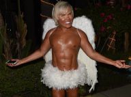 Rodrigo Alves, le Ken humain : Ange figé qui exhibe ses faux pectoraux