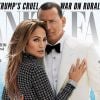 Jennifer Lopez et son compagnon Alex Rodriguez en couverture du Vanity Fair américain, décembre 2017.