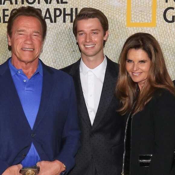 Maria Shriver et Arnold Schwarzenegger avec leurs enfants Katherine, Christina et Patrick Schwarzenegger à la soirée de présentation de la série "The Long Road Home" à Los Angeles, le 31 octobre 2017