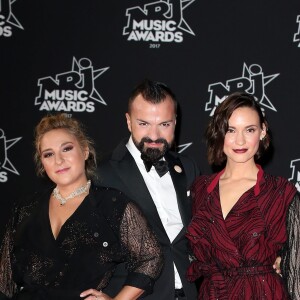 Marilou Berry, Julien Fournié, Natoo (Nathalie Odzierejko) - 19ème édition des NRJ Music Awards à Cannes le 4 novembre 2017. © Dominique Jacovides/Bestimage