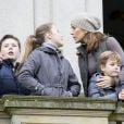 La princesse Mary de Danemark a assisté le 5 novembre 2017, au palais de l'Hermitage, au nord de Copenhague, à la course de chevaux "Hubertus Jagt" avec ses quatre enfants, Christian, Isabella, Vincent et Josephine.