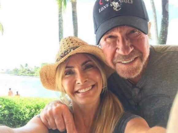 Chuck Norris et sa femme Gena à Hawaï, Instagram, le 10 octobre 2017.