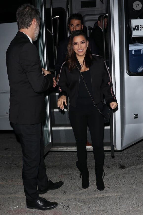 Eva Longoria et son mari José Baston arrivent à la répétition du diner de mariage de S. William et A. Ohanian à la Nouvelle-Orléans, le 15 novembre 2017.