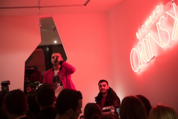 Exclusif - Le rappeur Sofiane (Sofiane Zermani) - Cocktail d'inauguration de la première galerie Pop Art Concept store entièrement dédié aux oeuvres de Richard Orlinski à Paris, le 23 novembre 2017. © Tiziano da Silva/Bestimage