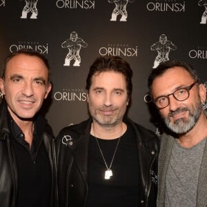 Exclusif - Nikos Aliagas, Richard Orlinski et Frédéric Lopez - Cocktail d'inauguration de la première galerie Pop Art Concept store entièrement dédié aux oeuvres de Richard Orlinski à Paris, le 23 novembre 2017. © Rachid Bellak/Bestimage