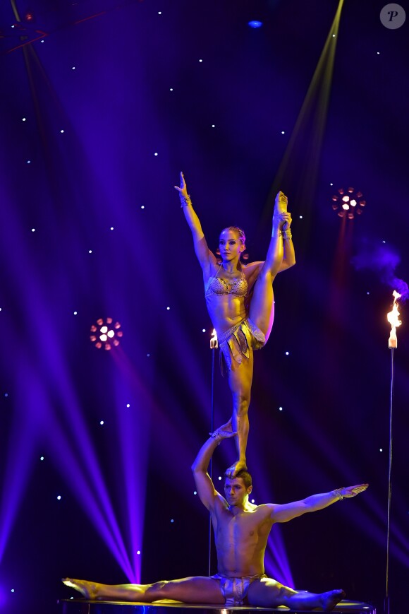 Exclusif - Acro Dream - Enregistrement de l'émission "Le Plus Grand Cabaret du Monde spécial nouvel an" avec Patrick Sébastien. Le 4 décembre 2017. © Giancarlo Gorassini/Bestimage