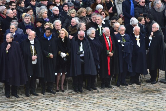 Les académiciens lors de la cérémonie d'hommage national à Jean d'Ormesson à l'hôtel des Invalides à Paris le 8 décembre 2017. © Giancarlo Gorassini / Bestimage