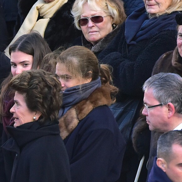 La première dame Brigitte Macron, Françoise Beghin, la femme de Jean d'Ormesson lors de la cérémonie d'hommage national à Jean d'Ormesson à l'hôtel des Invalides à Paris le 8 décembre 2017. © Giancarlo Gorassini / Bestimage