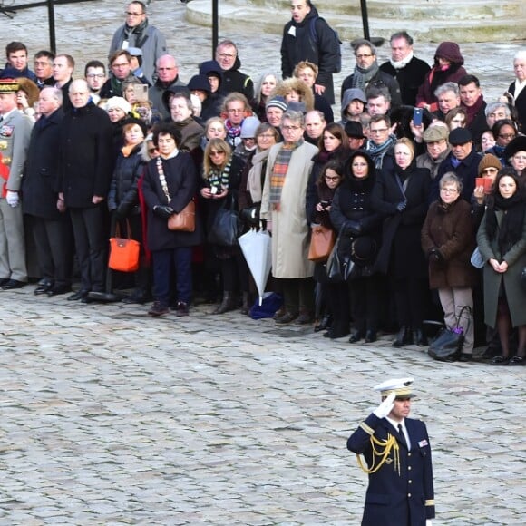 Le président Emmanuel Macron lors de la cérémonie d'hommage national à Jean d'Ormesson à l'hôtel des Invalides à Paris le 8 décembre 2017. © Giancarlo Gorassini / Bestimage