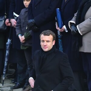 Le président Emmanuel Macron lors de la cérémonie d'hommage national à Jean d'Ormesson à l'hôtel des Invalides à Paris le 8 décembre 2017. © Giancarlo Gorassini / Bestimage