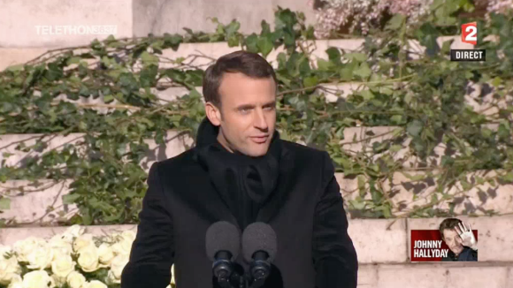 Obsèques de Johnny Hallyday : Emmanuel Macron salue "une part de la France"