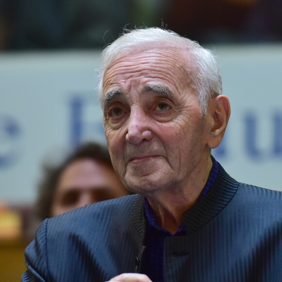 Charles Aznavour durant la 157e vente aux enchères des vins des Hospices de Beaune à Beaune le 19 novembre 2017. © Giancarlo Gorassini/Bestimage