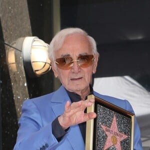 Charles Aznavour reçoit son étoile sur le Hollywood Walk of Fame à Los Angeles, le 24 août 2017