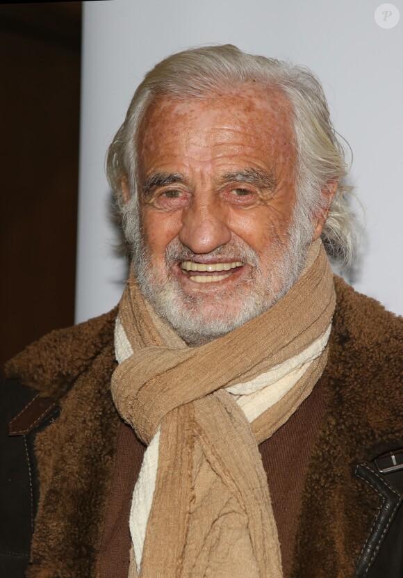 Jean-Paul Belmondo lors de la présentation en avant-première de 'The Gazelles' un film réalisé par Paul Belmondo et projeté à l'Unesco en présence de Audrey Azoulay la directrice générale de l'Unesco et Dominique Serra fondatrice et directrice du Rallye des Gazelles du Maroc. Paris le 24 novembre 2017 © Denis Guignebourg / Bestimage