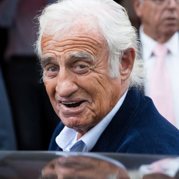 Jean-Paul Belmondo et Robert Hossein ont dejeuné ensemble à la brasserie Lipp à Paris le 25 septembre 2017.