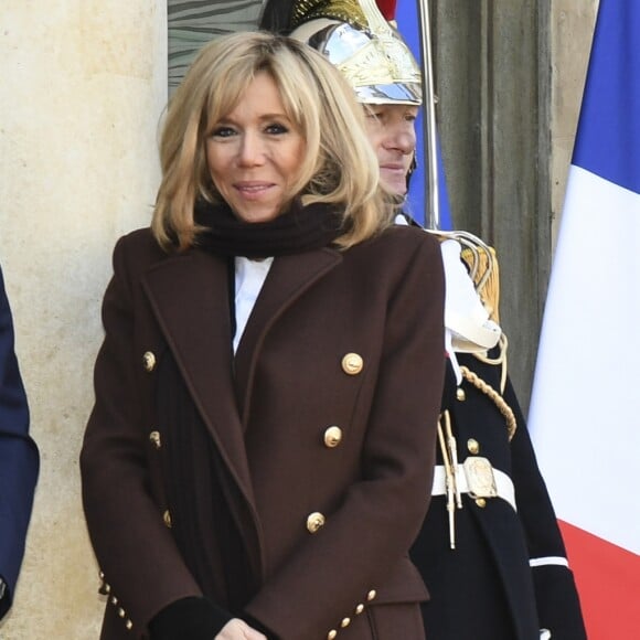 Brigitte Macron (Trogneux) - Les chefs de la délégation et les principaux partenaires du "One Planet Summit" reçus au palais de l'Elysée par le président de la République française à Paris. Le 12 décembre 2017 © Pierre Perusseau / Bestimage