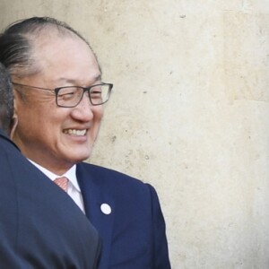 Bill Gates, Antonio Guterres, Jim Yong Kim et Brigitte Macron (Trogneux) - Les chefs de la délégation et les principaux partenaires du "One Planet Summit" reçus au palais de l'Elysée par le président de la République française à Paris. Le 12 décembre 2017 © Pierre Perusseau / Bestimage