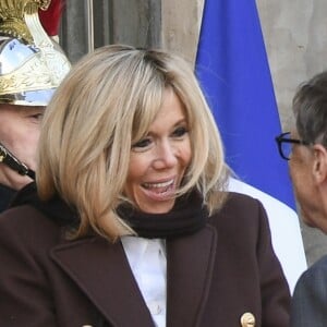 Brigitte Macron (Trogneux) et Bill Gates - Les chefs de la délégation et les principaux partenaires du "One Planet Summit" reçus au palais de l'Elysée par le président de la République française à Paris. Le 12 décembre 2017 © Pierre Perusseau / Bestimage