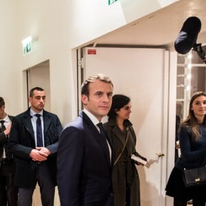 Emmanuel Macron, président de la République française, sa femme la Première Dame Brigitte Macron (Trogneux) - Dîner à l'occasion du One Planet Summit organisé par Bloomberg au Grand Palais à Paris, le 11 décembre 2017. © Romain Gaillard/Pool/Bestimage