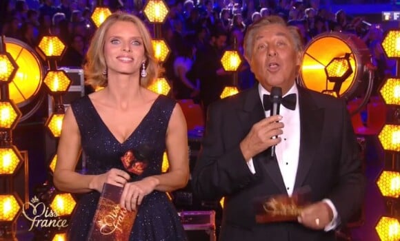Sylvie Tellier et Jean-Pierre Foucault - Concours Miss France 2018. Sur TF1, le 16 décembre 2017.