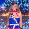 Miss Aquitaine : Cassandra Jullia en tenue du 14 juillet - Concours Miss France 2018. Sur TF1, le 16 décembre 2017.