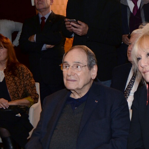 Exclusif - Robert Hossein - Mylène Demongeot a été décorée du titre de chevalier de la Légion d'honneur par l'éthologue Boris Cyrulnik à Paris. Le 15 décembre 2017 © Daniel Angeli - Stéphane Mulys / Bestimage