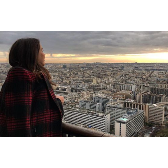 Pauline Ducruet admirant Paris, photo Instagram du 10 décembre 2017