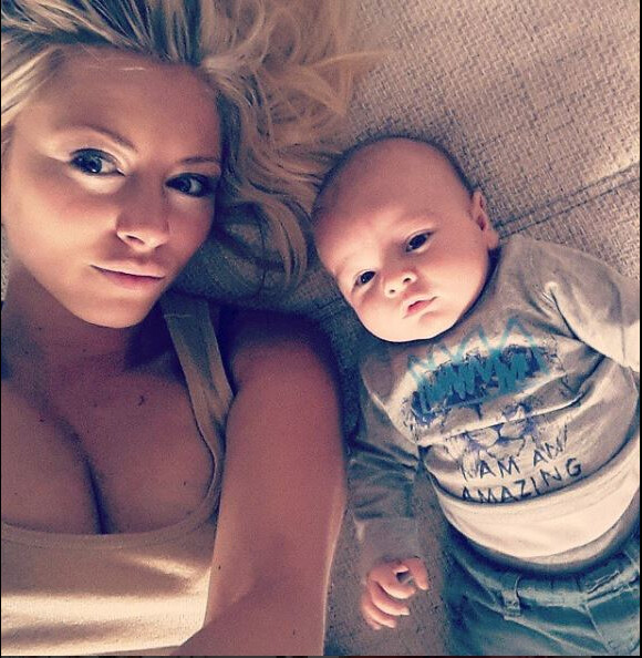 Stéphanie Clerbois et son fils Lyam sur Instagram, avril 2015