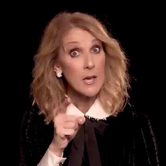 Céline Dion souhaitant de bonnes fêtes à ses fans le 23 décembre 2017
