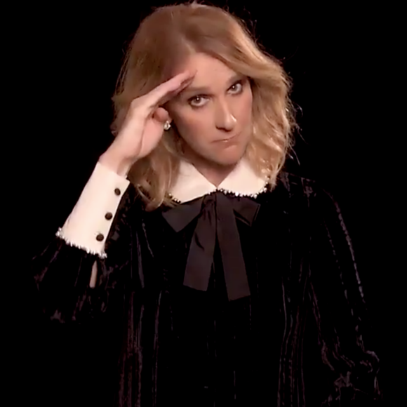 Céline Dion souhaitant de bonnes fêtes à ses fans le 23 décembre 2017