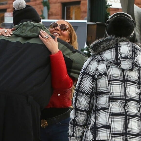 Exclusif - Mariah Carey fait du shopping à Aspen, le 25 décembre 2017.