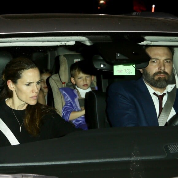 Ben Affleck et Jennifer Garner se réunissent en famille pour Halloween à Malibu, le 31 octobre 2017