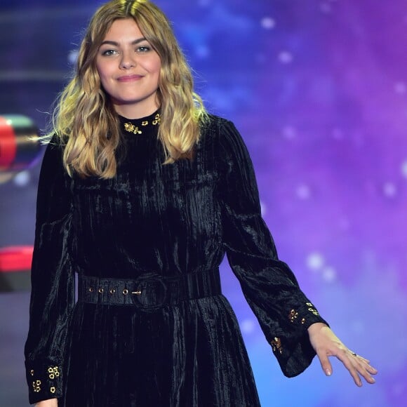 Louane Emera - 31e édition du Téléthon 2017 au Pavillon Baltard à Nogent-Sur-Marne, le 9 décembre 2017. © Gian Gorassini / Bestimage