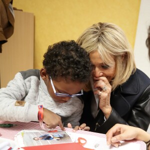 Brigitte Macron, accompagnée de Sophie Cluzel, Secrétaire d'État auprès du Premier ministre, chargée des Personnes handicapées, a visité un accueil de loisirs inclusif à l'école élémentaire Anatole de Monzie. Nantes, le 27 Octobre 2017 © Dominique Jacovides / Bestimage