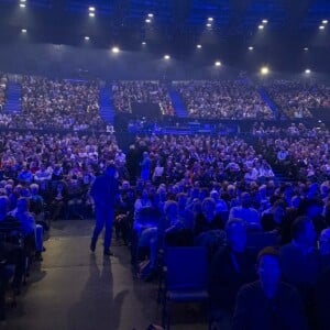 Exclusif - Michel Sardou en concert à la Seine Musicale le 26 décembre 2017 à Boulogne-Billancourt. L'artiste y chantera jusqu'au 7 janvier 2018 avant de partir en tournée dans toute la France et de clore l'aventure par deux ultimes concerts à la Seine Musicale les 23 et 24 mars. © Pierre Perusseau / Bestimage 