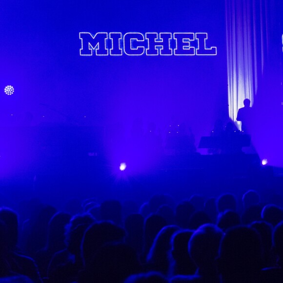 Exclusif - Michel Sardou en concert à la Seine Musicale le 26 décembre 2017 à Boulogne-Billancourt. L'artiste y chantera jusqu'au 7 janvier 2018 avant de partir en tournée dans toute la France et de clore l'aventure par deux ultimes concerts à la Seine Musicale les 23 et 24 mars. © Pierre Perusseau / Bestimage 