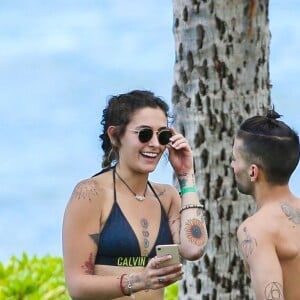 Exclusif - Paris Jackson et Omer Bhatti en vacances à Hawaï, le 25 décembre 2017.