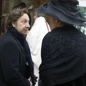 Semi-Exclusif - Stéphane Bern saluant la princesse Philomena d'Orléans à l'entrée de la messe de requiem célébrée pour le prince François d'Orléans lors de ses obsèques à la chapelle royale Saint-Louis à Dreux le 6 janvier 2018 © Alain Guizard / Bestimage