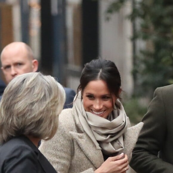 Le prince Harry et Meghan Markle arrivent à la station de radio Reprezent dans le quartier de Brixton à Londres le 9 janvier 2018.