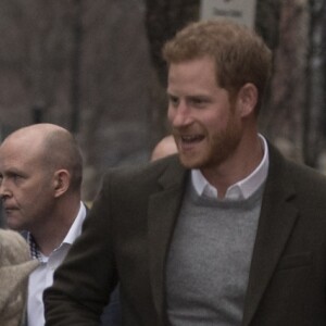 Le prince Harry et Meghan Markle arrivent à la station de radio Reprezent dans le quartier de Brixton à Londres le 9 janvier 2018.